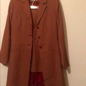 Le Suit 2 piece ladies suit